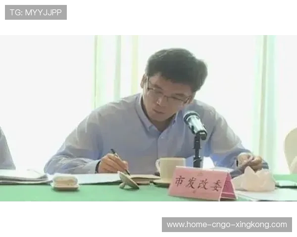 瓦伦西亚推进多点连发切开两条通道