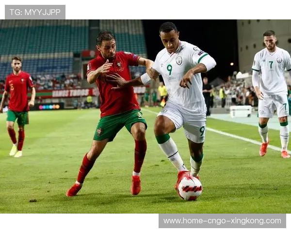 佛罗伦萨快速拉开进攻宽度，打破传统战术束缚