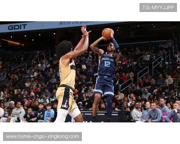 莫兰特快攻连砍,灰熊主场气势如虹